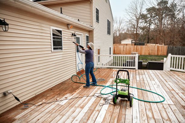 Best Affordable Pressure Washing  in Central City, IA